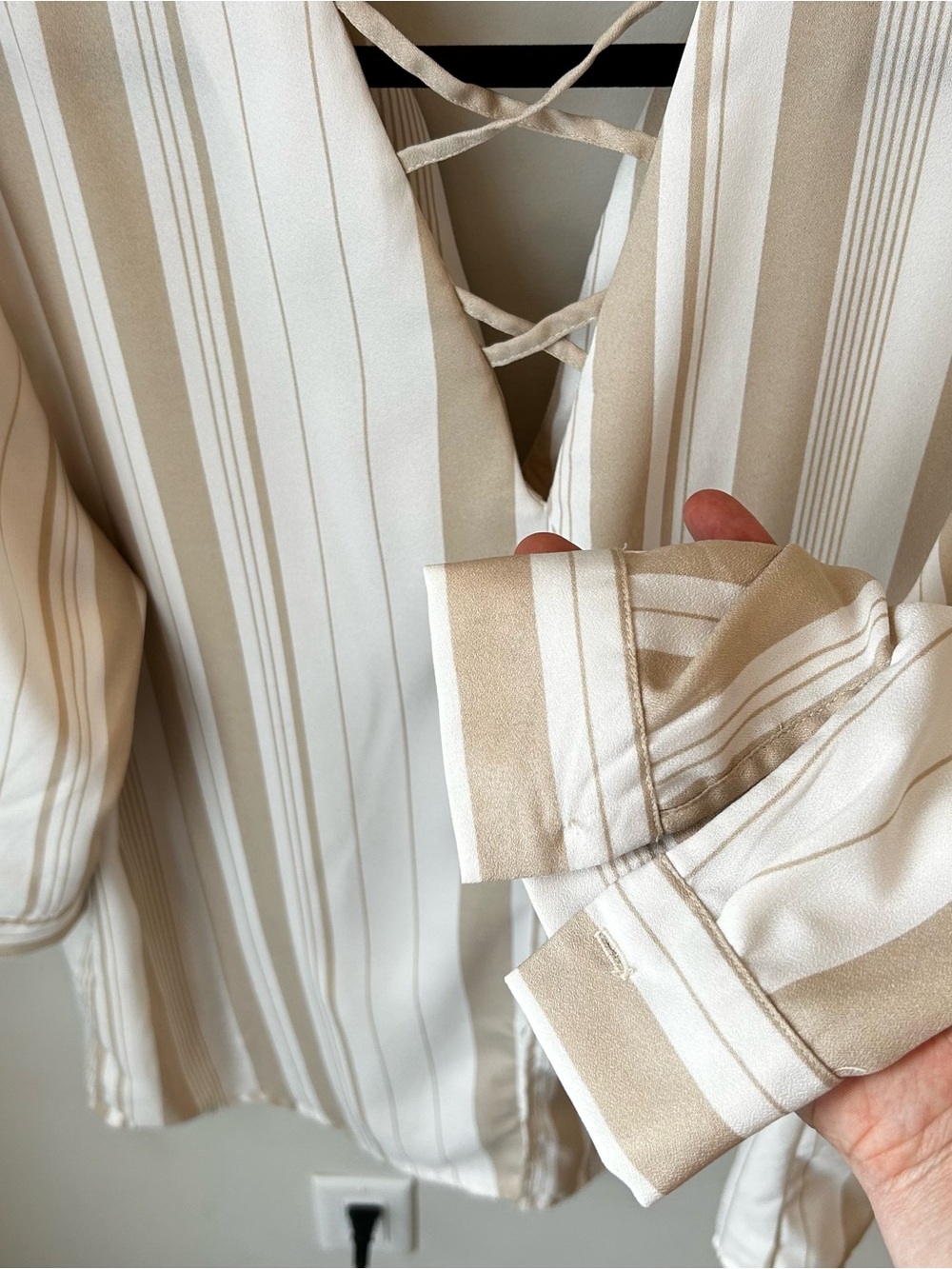 Dex Beige and White Pullover Blouse Resortwear Coastal Grandma Beach Coverup - Picture 7 of 12
